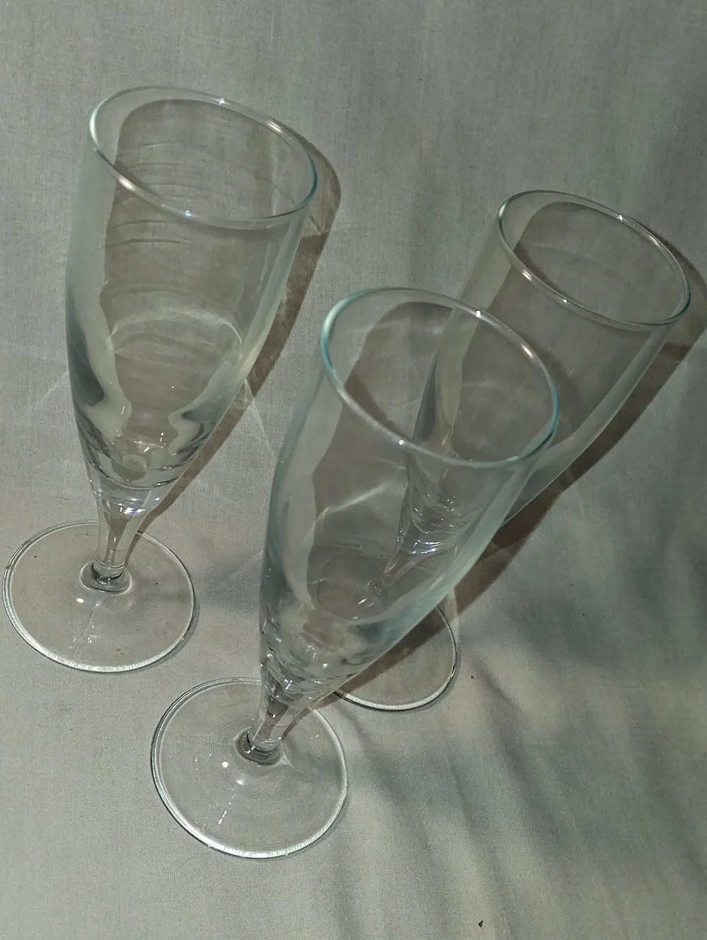 Clear Glass Champagne Flutes - Set of 3